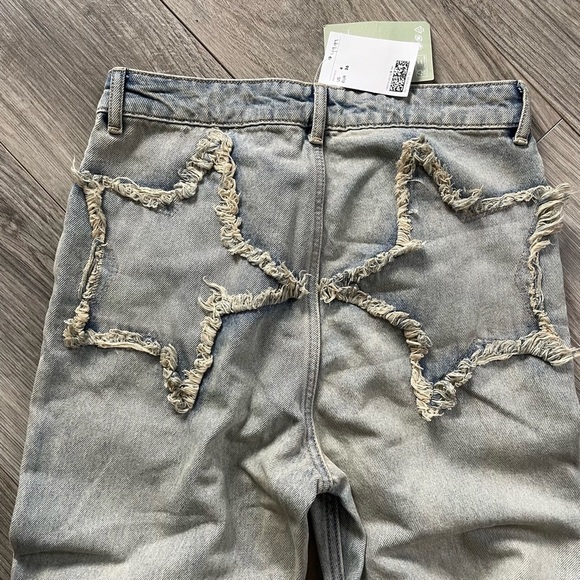 H&M‎ Wide Flare Jeans NWT - Picture 3 of 10